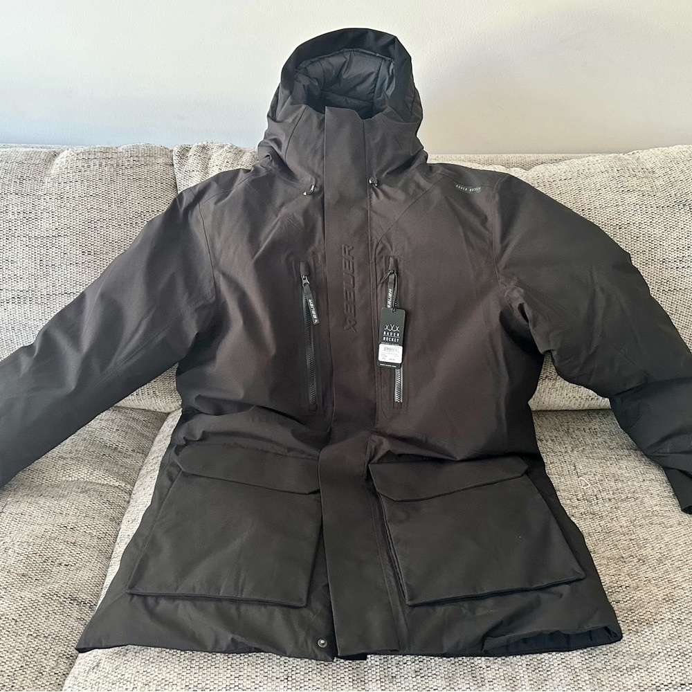BNWT: Bauer Sail Racing Parka
All Black, Size: XL